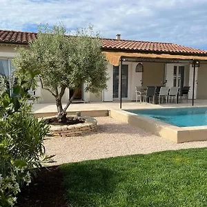 Provençale Avec Piscine Hébergement de vacances